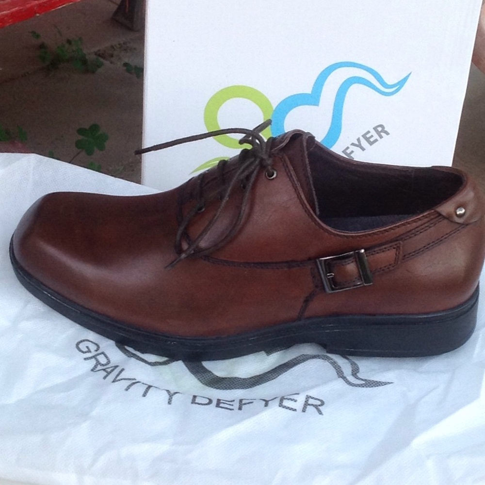 Footwear - Dress shoes
